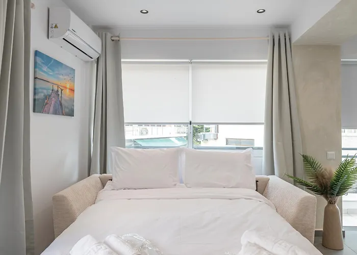 South Metro Suite